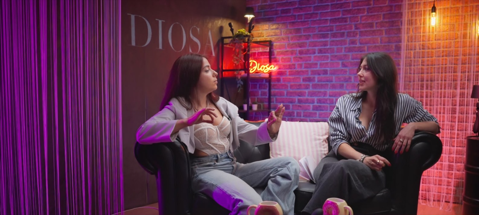 Una conversazione sul set di Diosa Podcast